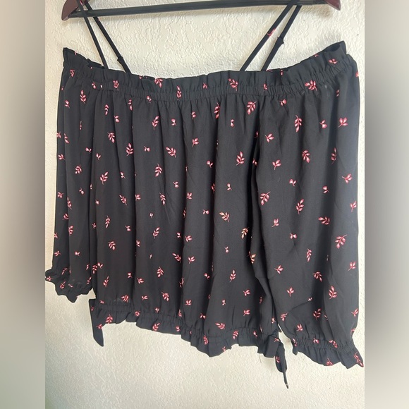 Zenobia Black Floral Off-Shoulder Top 1XL - Picture 3 of 4